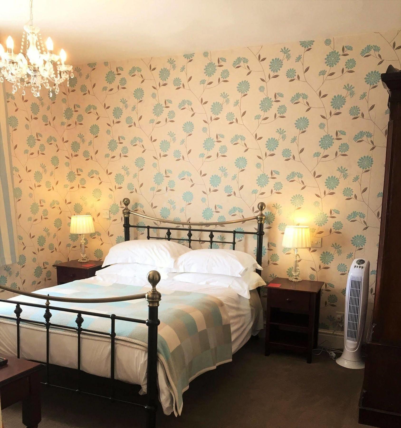 The Beaumont Accommodation ラウス エクステリア 写真