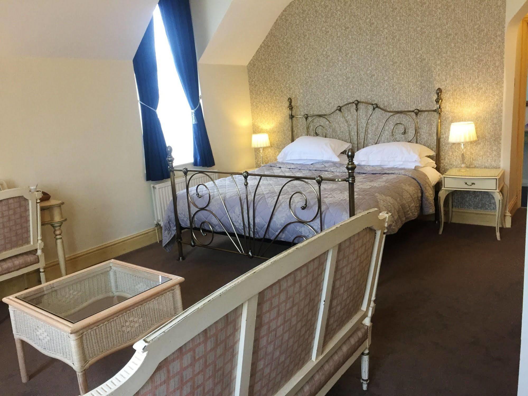 The Beaumont Accommodation ラウス エクステリア 写真