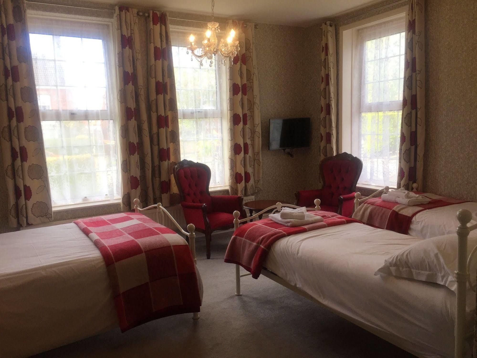The Beaumont Accommodation ラウス エクステリア 写真